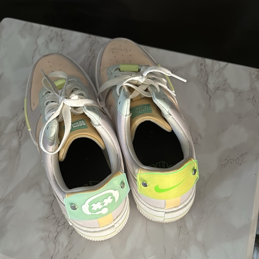 Air Forces - image 2